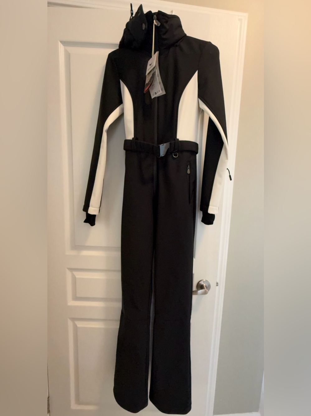 Brand new: Zara RECCO ski suit